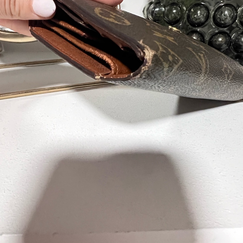 Louis Vuitton Tri Fold Wallet - Picture 7 of 11